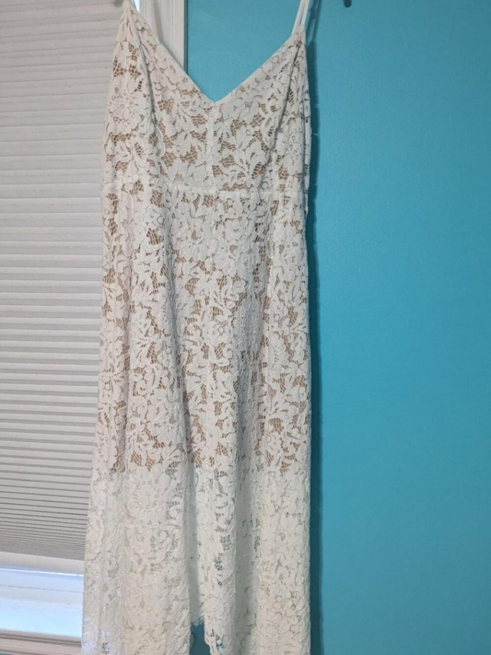Lulus Women's Cream and Tan Dress